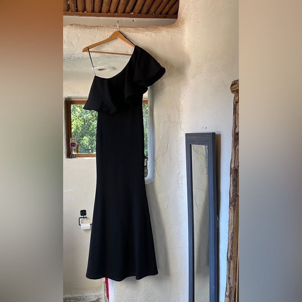 Lulus black elegant floor length cocktail dress black tie women’s size small
